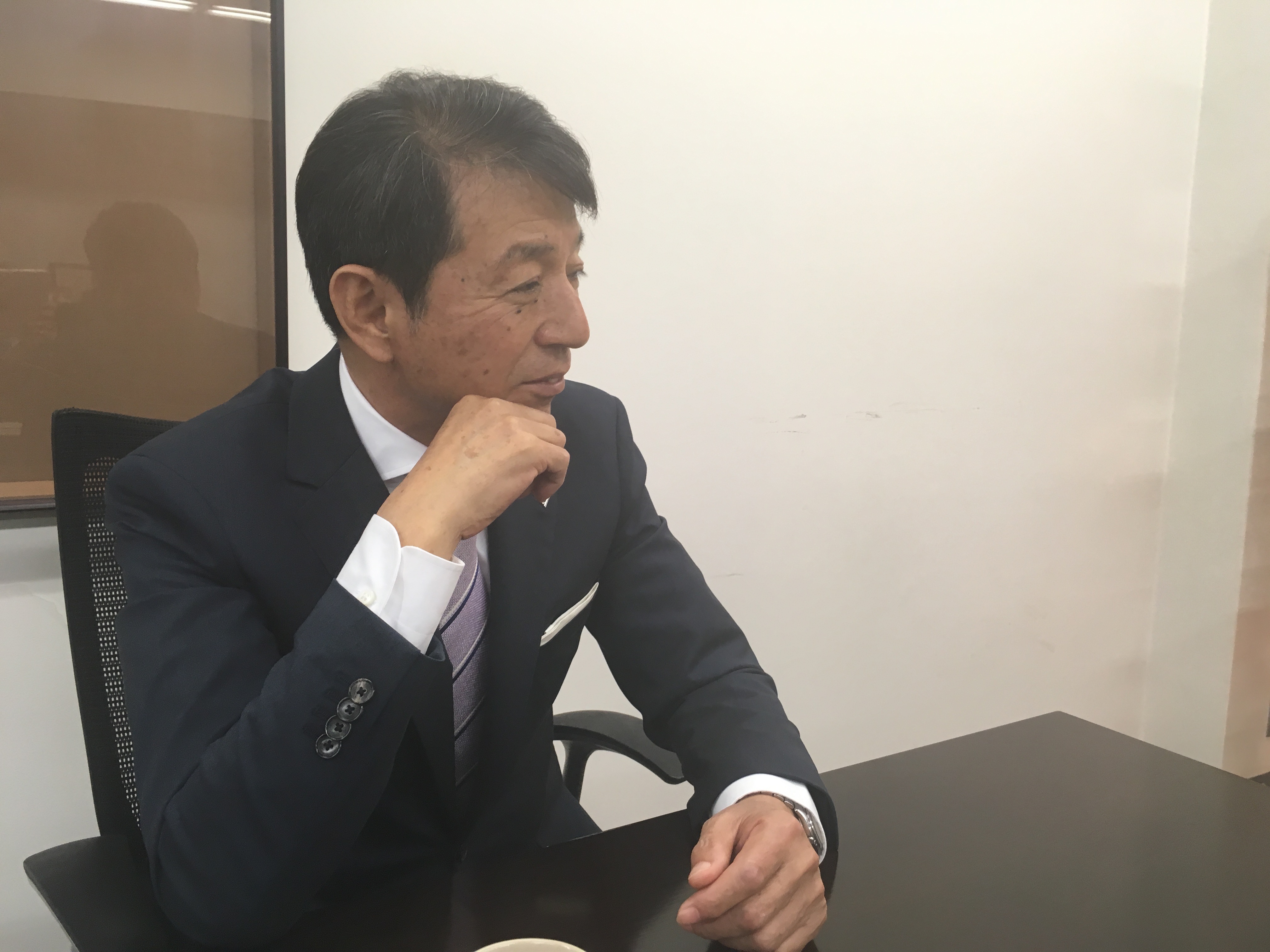 インタビュー